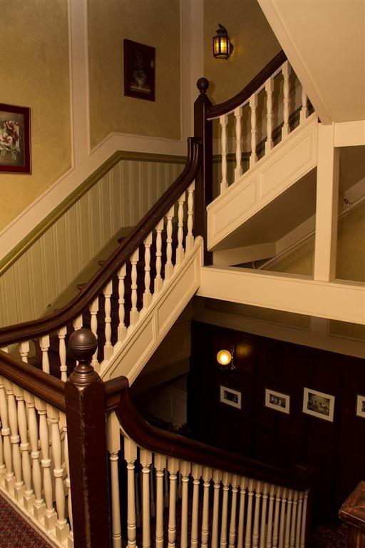 The Yankee Pedlar Inn Torrington Zewnętrze zdjęcie